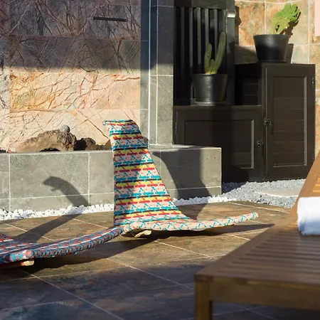 Giraud I - Luxurious Secluded Next To The Sea فيلة *