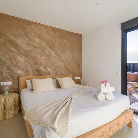 Giraud I - Luxury Modern Next To The Sea With Jacuzzi & Pool فيلة *