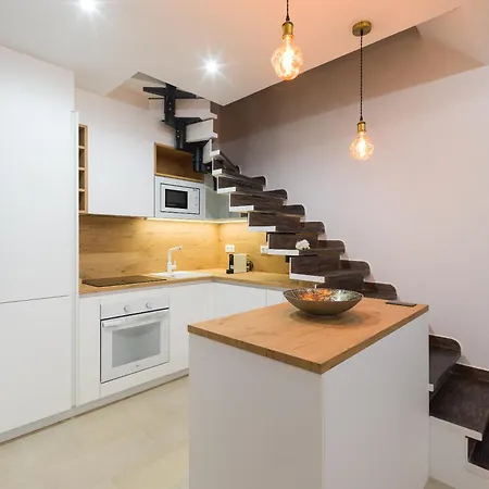 Vila Giraud I - Modern Villa Next To The Sea With Jacuzzi & Pool Lajares