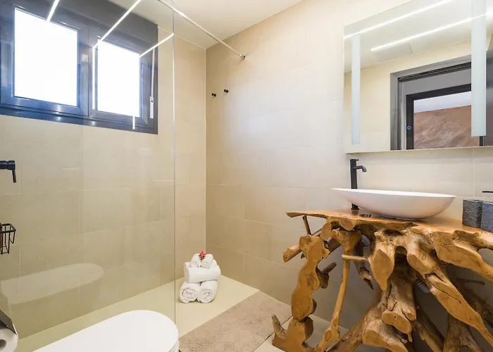 Giraud I - Luxury Modern Next To The Sea With Jacuzzi & Pool *